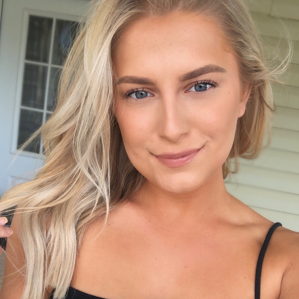 Meet your Posher, Maggie